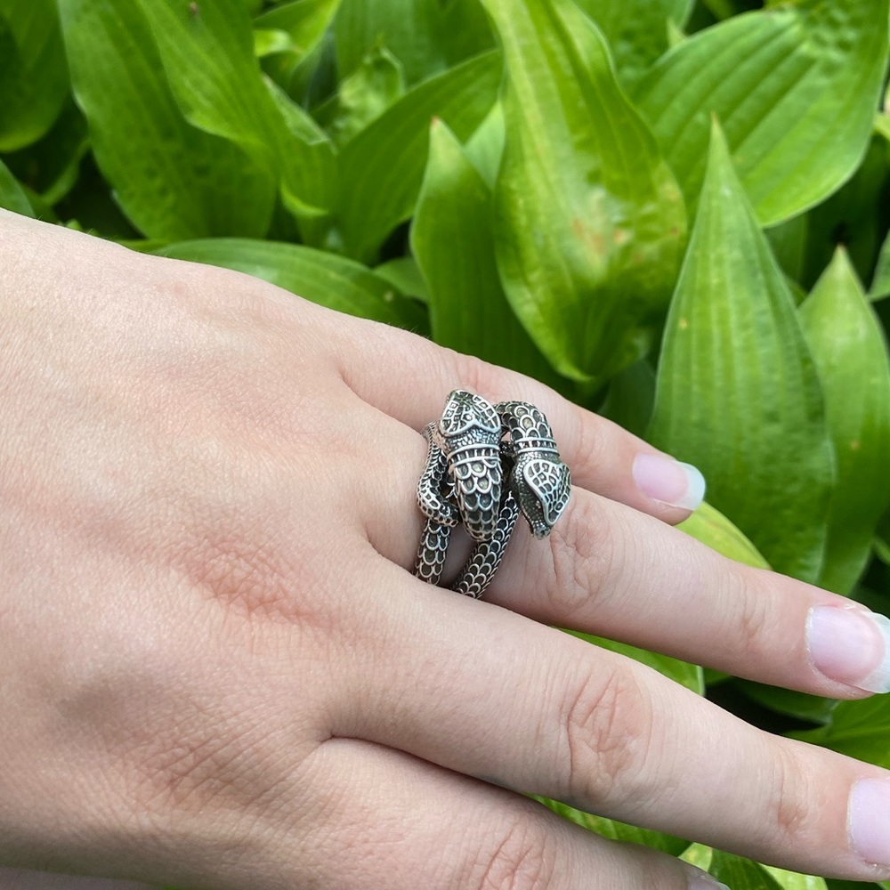 Gucci Silver Snake Ring - image 3